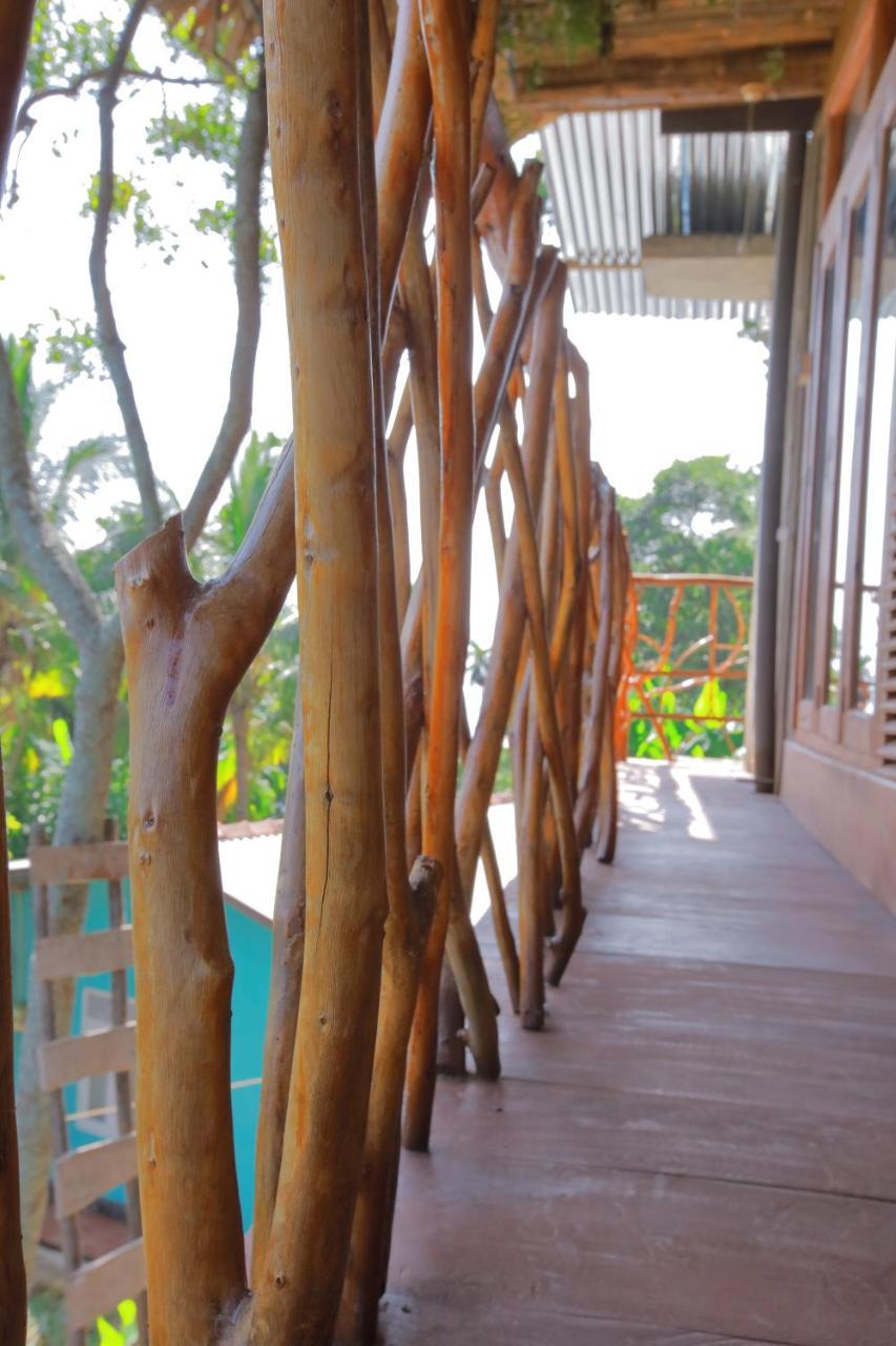 Bed and Breakfast The Winsome & Tree House Ella Exterior foto